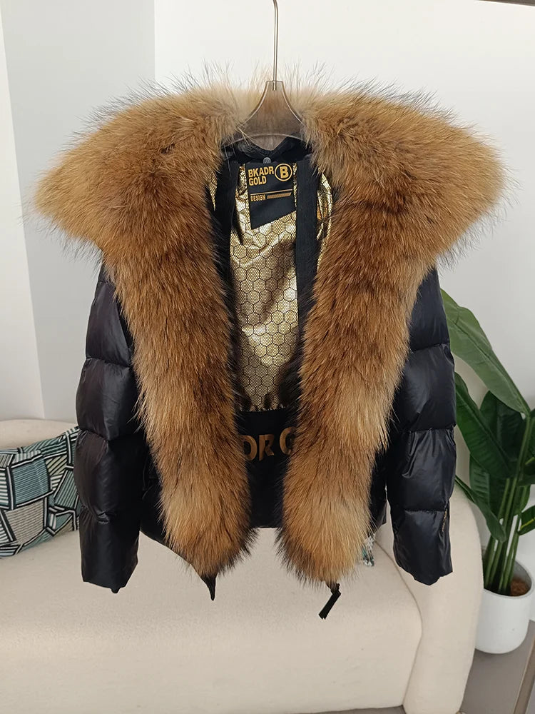 Jaqueta Curta Feminina com Gola Capuz Forro – (Promoção de Inverno 2026)