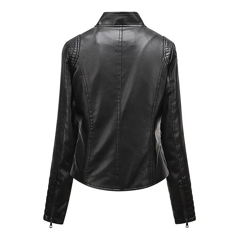 Jaqueta Feminina Slim Black Luxe com Gola Alta Estilo Motociclista - (Promoção de Inverno 2026)